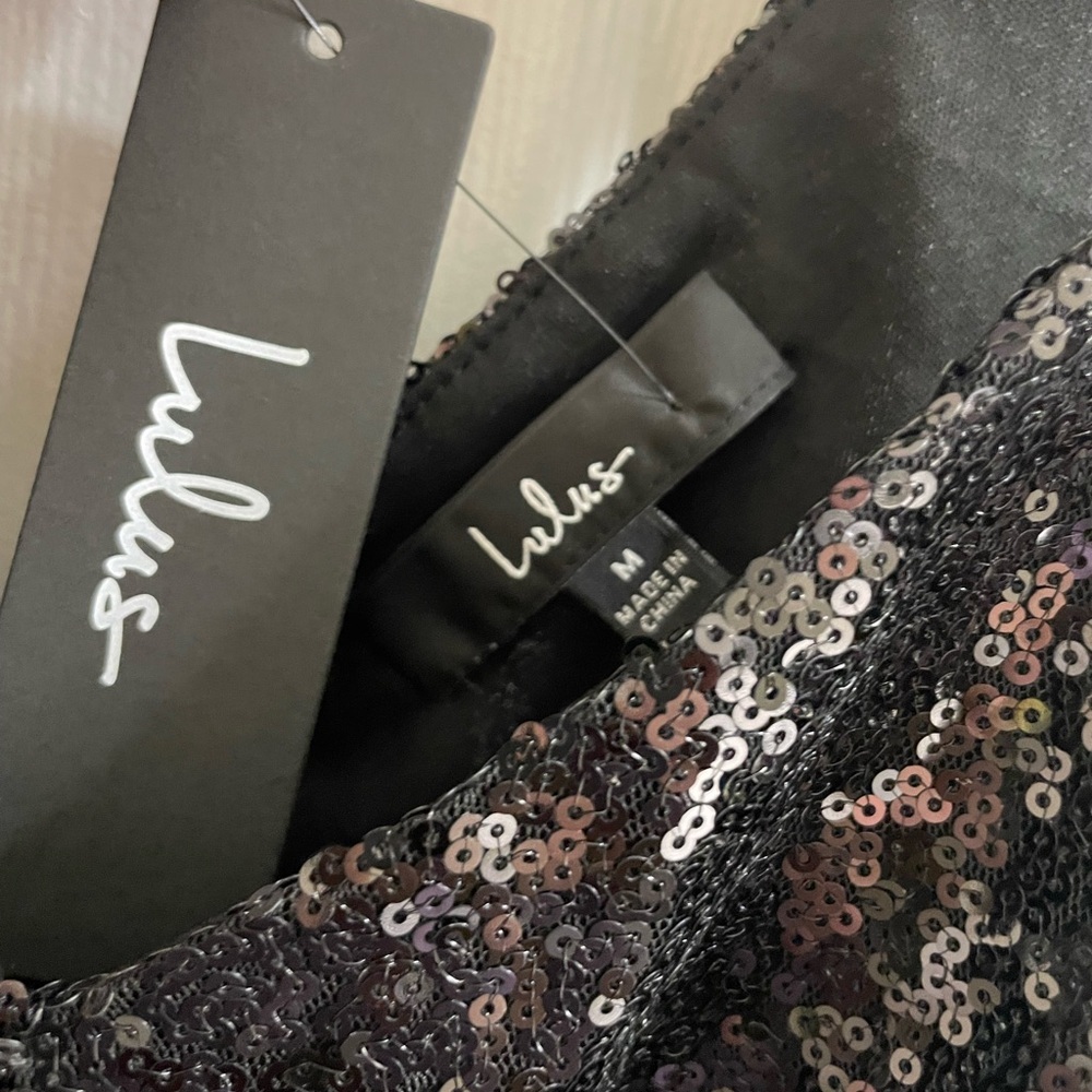 ~Lulus Sequin Dress, black. Size Medium. NWT - Picture 6 of 14